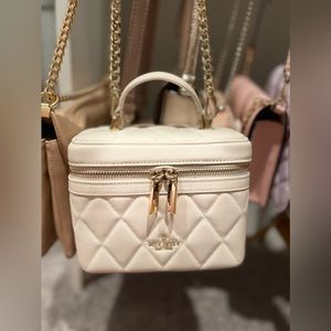 Kate Spade Closet Collection